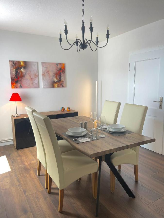 City Apartment, Ferienwohnung 3 Zkdb, Balkon, Dachgeschoss, Naehe Duesseldorf Krefeld Kültér fotó