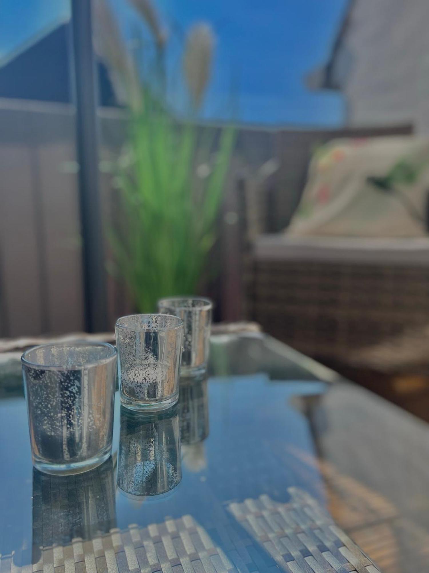 City Apartment, Ferienwohnung 3 Zkdb, Balkon, Dachgeschoss, Naehe Duesseldorf Krefeld Kültér fotó